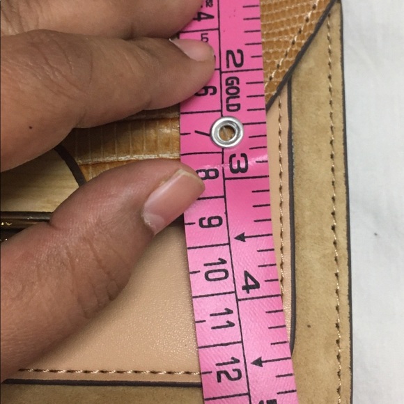 Authentic BCBGMAXAZRIA Elenora Brown Leather Sling Bag - Picture 10 of 15